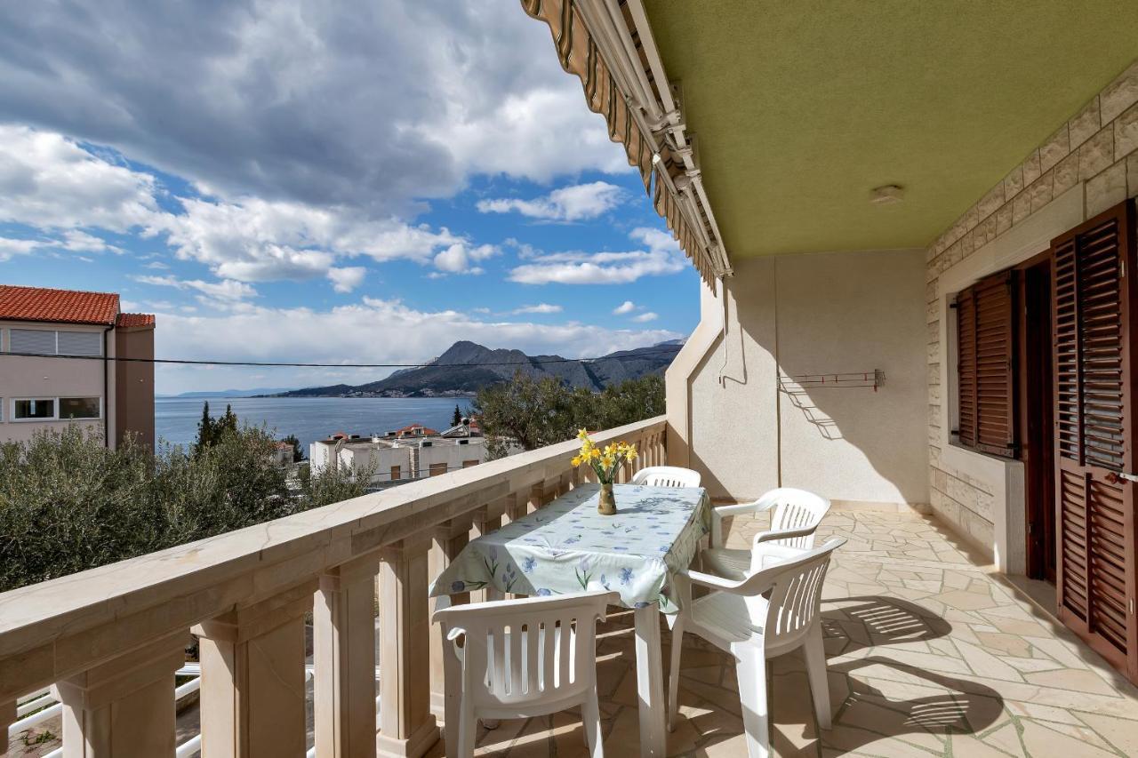 Apartments Tihomir Musac Omiš Exterior foto