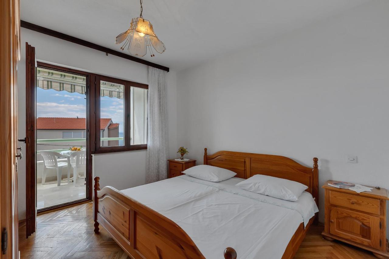 Apartments Tihomir Musac Omiš Exterior foto